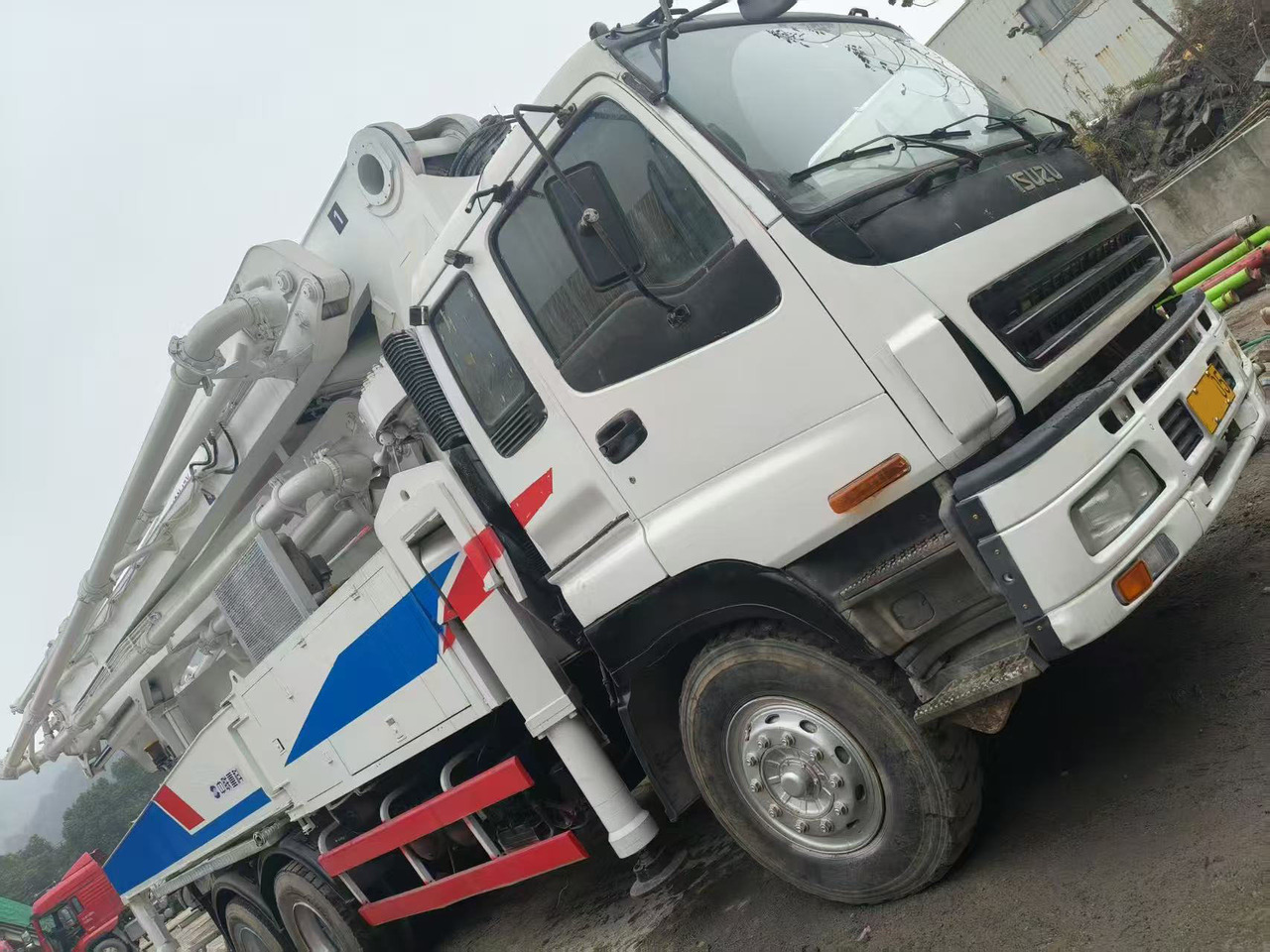ZOOMLION ZLJ5335THB - مضخة خرسانة: صورة 2 ZOOMLION ZLJ5335THB - مضخة خرسانة: صورة 2