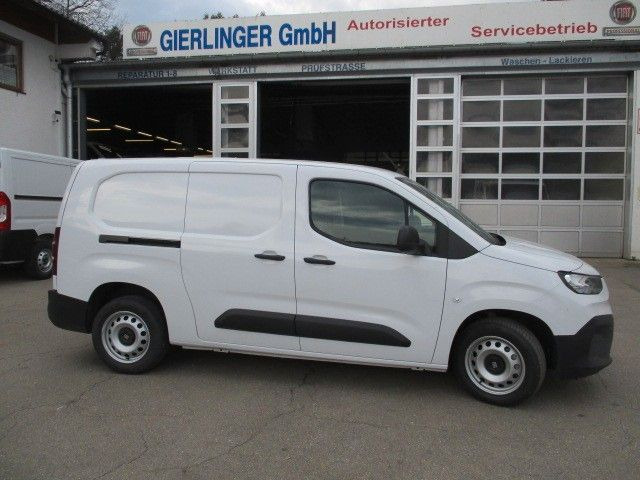 Fiat Doblo - فان المدمجة: صورة 1 Fiat Doblo - فان المدمجة: صورة 1