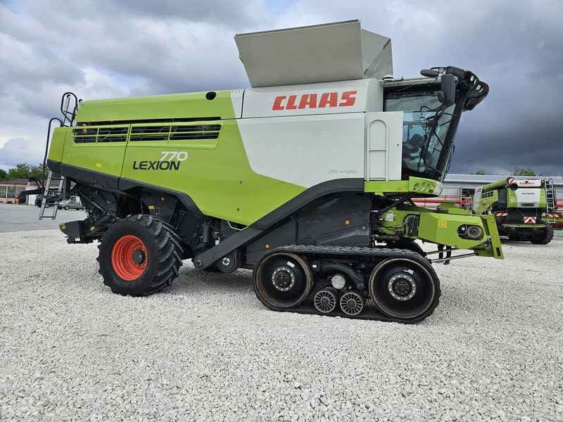 Claas Lexion 770 TT / VARIO 12M - حصادة موحَّدة: صورة 2 Claas Lexion 770 TT / VARIO 12M - حصادة موحَّدة: صورة 2