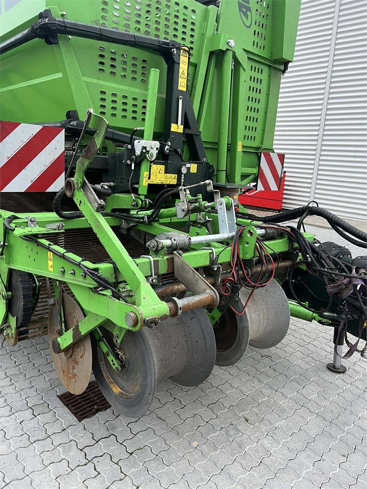 AVR 9200 HJULTRÆK - حصادة البطاطس: صورة 5 AVR 9200 HJULTRÆK - حصادة البطاطس: صورة 5