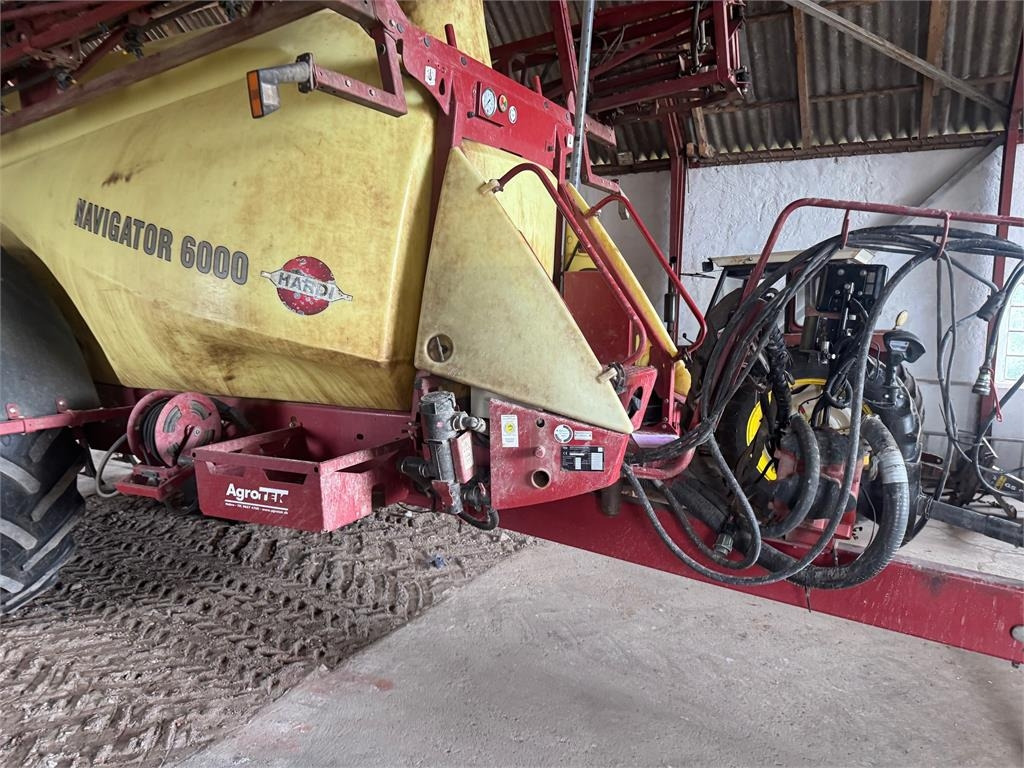 Hardi NAVIGATOR 6000L - بخاخ مقطورة: صورة 5 Hardi NAVIGATOR 6000L - بخاخ مقطورة: صورة 5