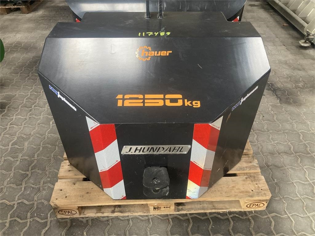 Hauer 1250KG SORT - الوزن المعاكس - الآلات الزراعية: صورة 1 Hauer 1250KG SORT - الوزن المعاكس - الآلات الزراعية: صورة 1