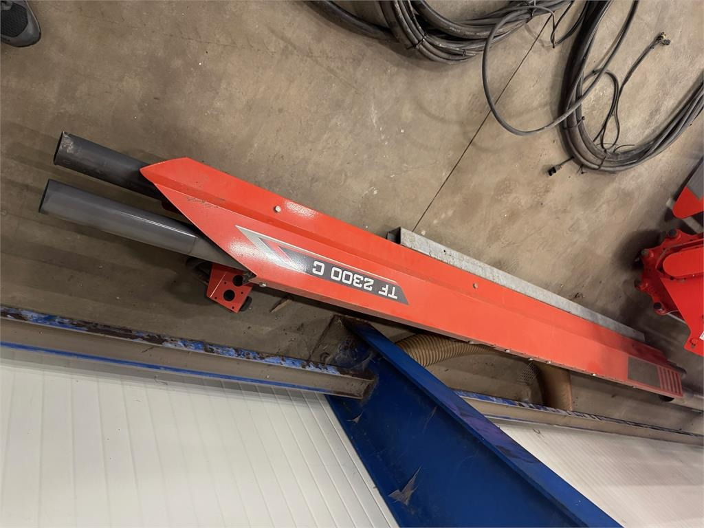 Kuhn TF 2300 C ISOBUS  - خزان: صورة 4 Kuhn TF 2300 C ISOBUS  - خزان: صورة 4