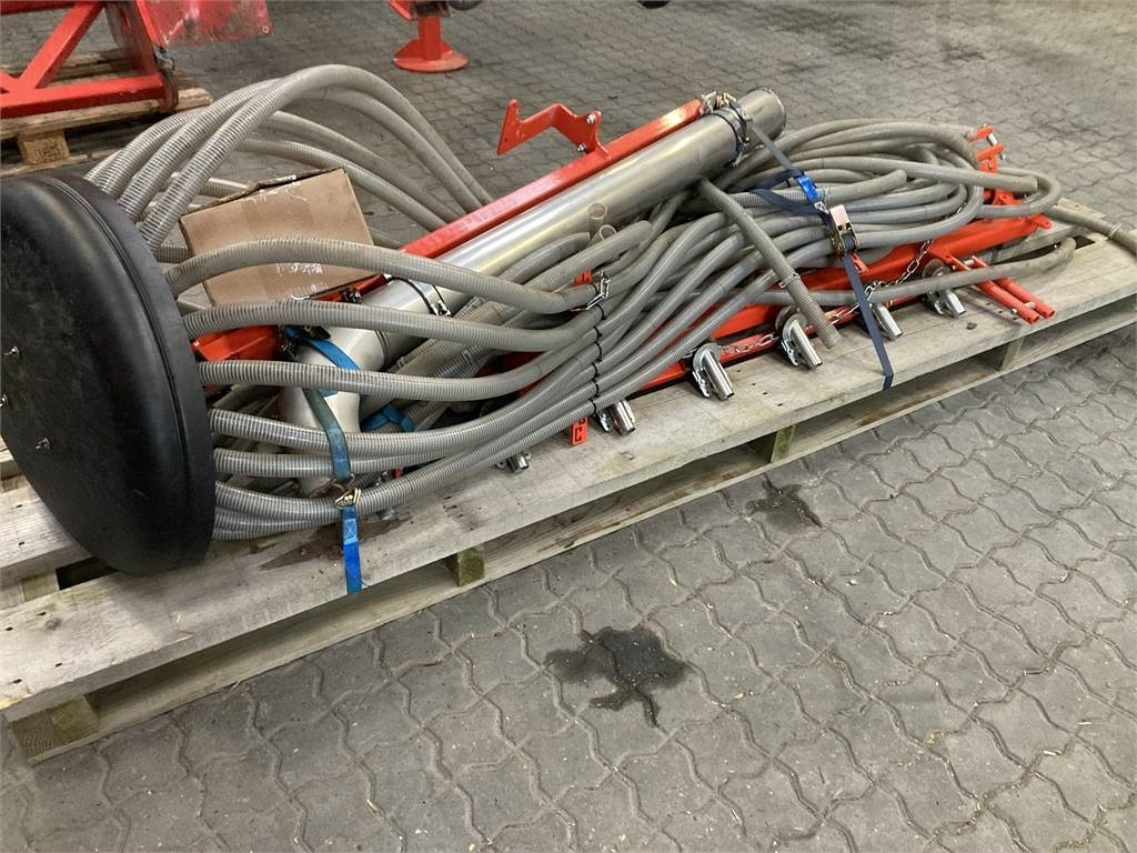 Kuhn TF FORDELERHOVE  - معدات البذار: صورة 1 Kuhn TF FORDELERHOVE  - معدات البذار: صورة 1