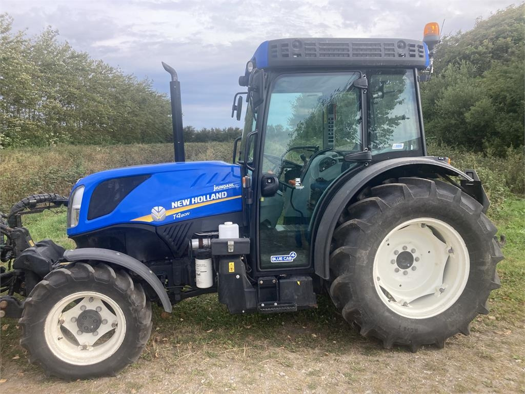 New Holland T4.80N SS CAB - جرار: صورة 1 New Holland T4.80N SS CAB - جرار: صورة 1