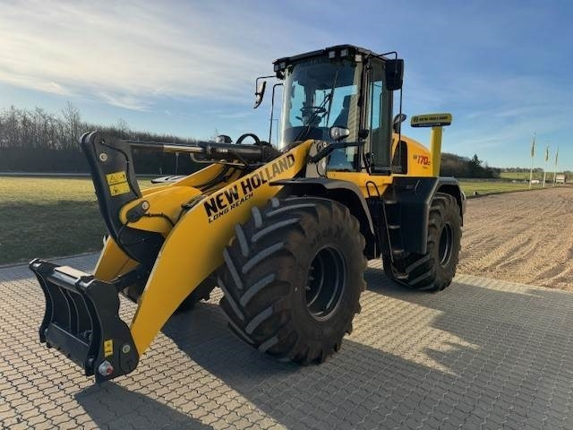 اللودر بعجل New Holland W170D2 TRIN 5-Z: صورة 6 اللودر بعجل New Holland W170D2 TRIN 5-Z: صورة 6