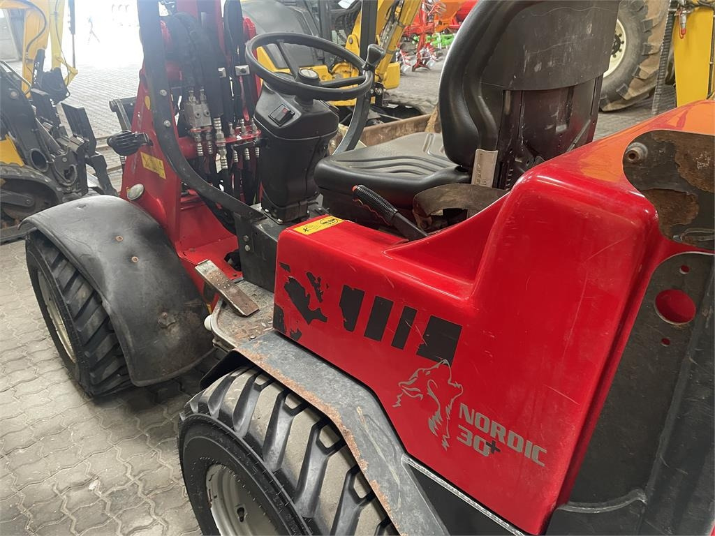 Schäffer NORDIC 30  - لودر مفصلي صغير: صورة 3 Schäffer NORDIC 30  - لودر مفصلي صغير: صورة 3