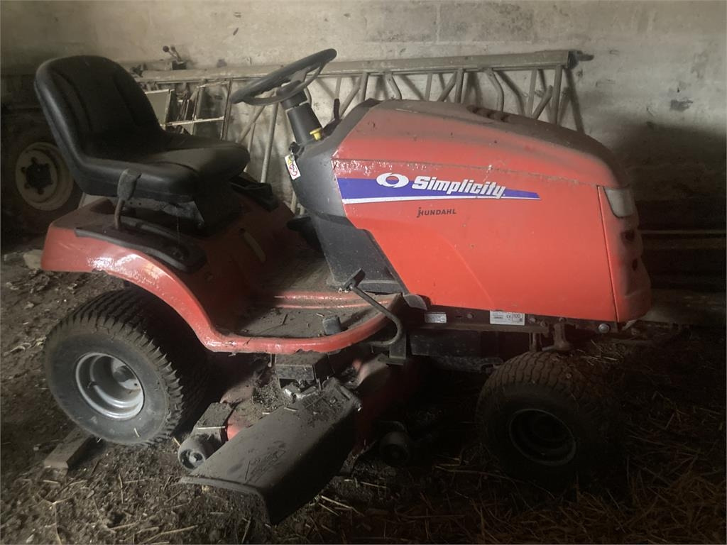 Simplicity REGENT XL 1742 - جزازة العشب: صورة 1 Simplicity REGENT XL 1742 - جزازة العشب: صورة 1