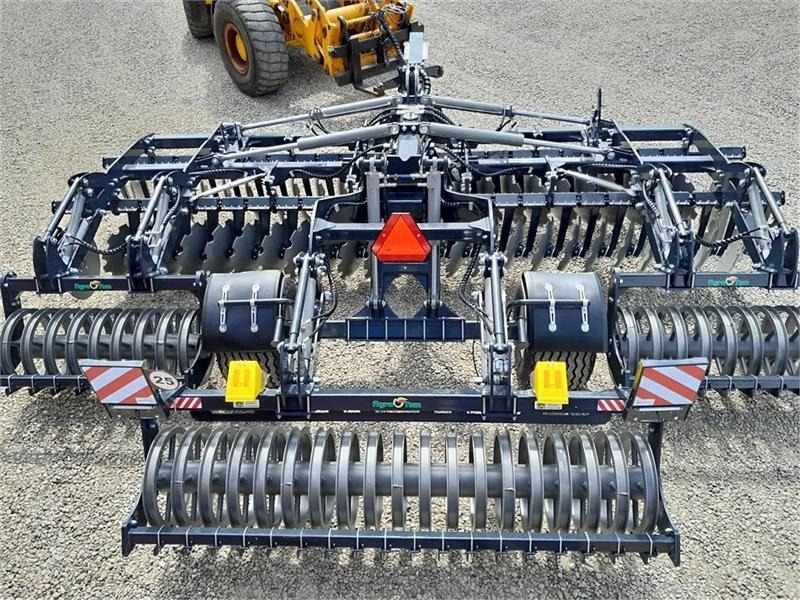 Agro-Tom 6 Meter discharve - قرص مسلفة: صورة 1 Agro-Tom 6 Meter discharve - قرص مسلفة: صورة 1