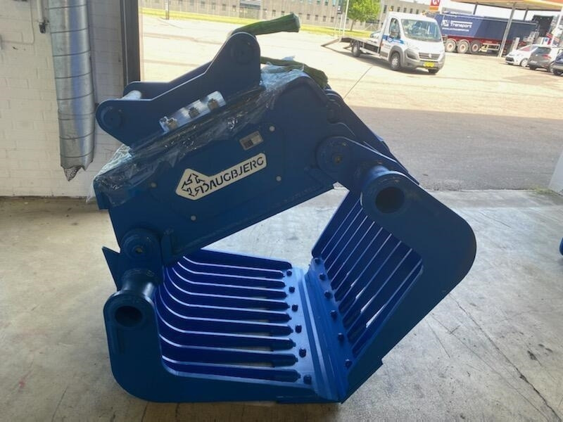 Daubjerg 14-18 tons - كُلَّاب: صورة 1 Daubjerg 14-18 tons - كُلَّاب: صورة 1