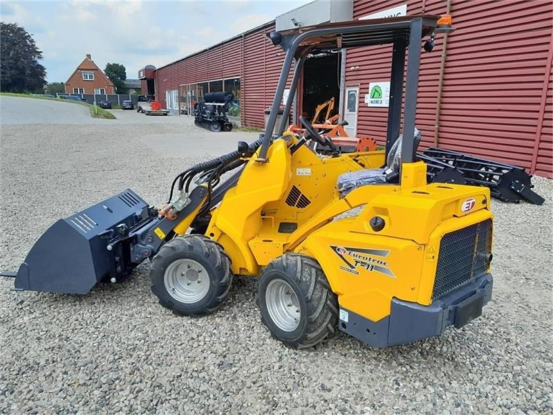 Eurotrac W11 Teleskop - جرافة ذات عجلات تلسكوبية: صورة 3 Eurotrac W11 Teleskop - جرافة ذات عجلات تلسكوبية: صورة 3