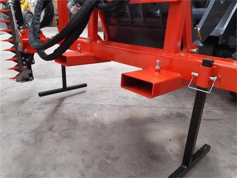 Eurotrac boxer agri - جزازة حافة: صورة 3 Eurotrac boxer agri - جزازة حافة: صورة 3