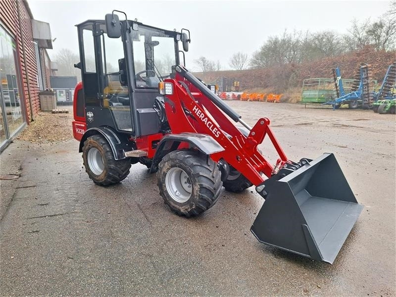 Heracles H220 - لودر مفصلي صغير: صورة 5 Heracles H220 - لودر مفصلي صغير: صورة 5