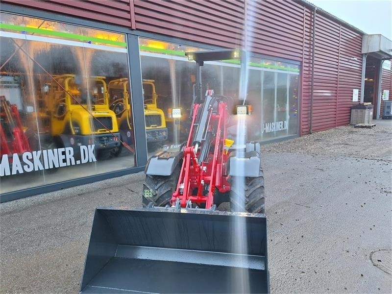 Heracles H220 - لودر مفصلي صغير: صورة 2 Heracles H220 - لودر مفصلي صغير: صورة 2