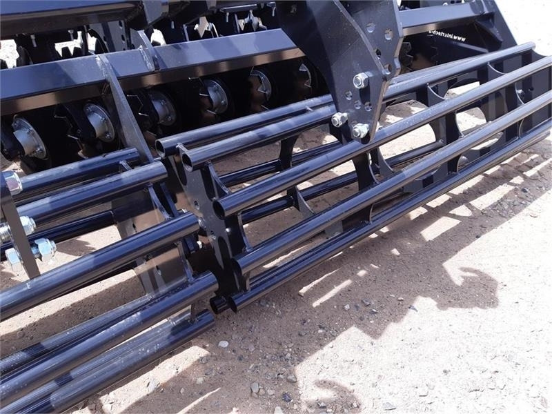 Inter-Tech Diskharve 4 meter J-Maskiner 4 meter med hydraulis - قرص مسلفة: صورة 2 Inter-Tech Diskharve 4 meter J-Maskiner 4 meter med hydraulis - قرص مسلفة: صورة 2