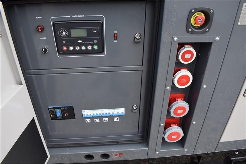 LeRoy Sommer Cummins 155 kVa - مجموعة المولدات: صورة 5 LeRoy Sommer Cummins 155 kVa - مجموعة المولدات: صورة 5