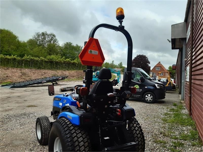 Solis 26 hst - جرار البلدية: صورة 4 Solis 26 hst - جرار البلدية: صورة 4