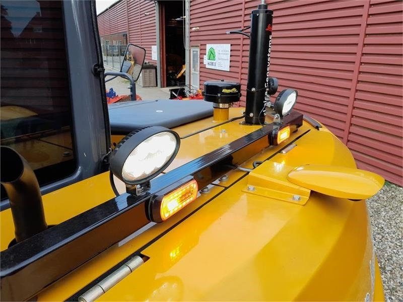 حفار زحاف XCMG XE80E: صورة 13