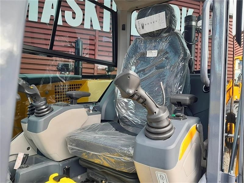 حفار زحاف XCMG XE80E: صورة 12