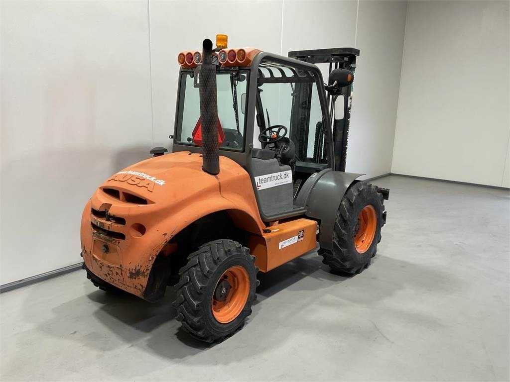 Ausa C250HX4 - رافعة شوكية للأرض الوعرة: صورة 2 Ausa C250HX4 - رافعة شوكية للأرض الوعرة: صورة 2