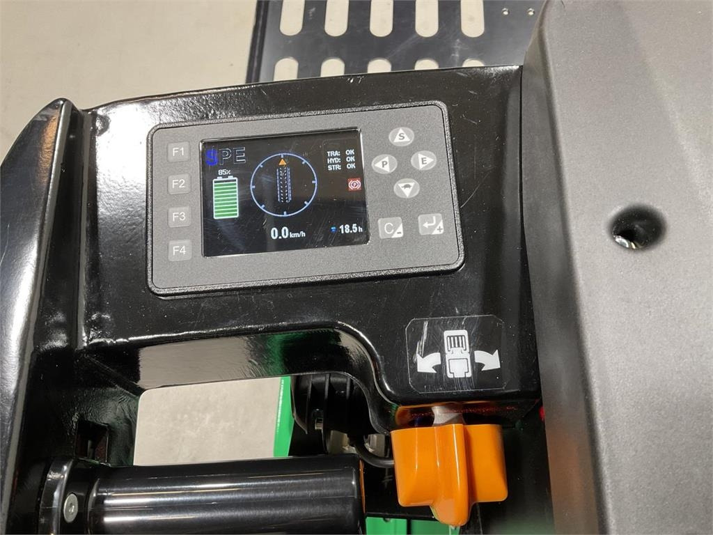 Hangcha CJD02 - رافعة هيدروليكية مقصية: صورة 5 Hangcha CJD02 - رافعة هيدروليكية مقصية: صورة 5