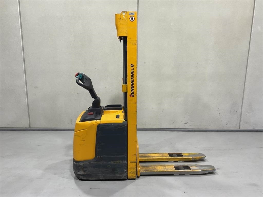 Jungheinrich ERC 214 535DZ - آلة التكديس: صورة 1 Jungheinrich ERC 214 535DZ - آلة التكديس: صورة 1