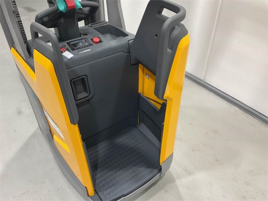 Jungheinrich ERC 214I - آلة التكديس: صورة 5 Jungheinrich ERC 214I - آلة التكديس: صورة 5