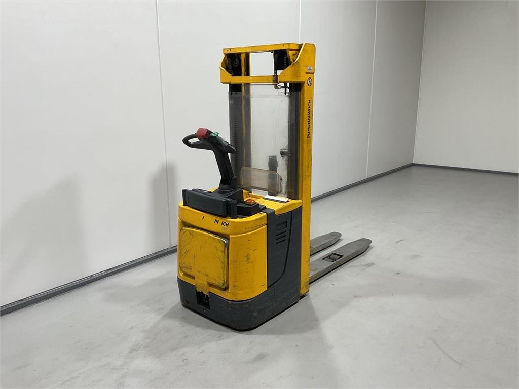 Jungheinrich ERC 214 - آلة التكديس: صورة 2 Jungheinrich ERC 214 - آلة التكديس: صورة 2