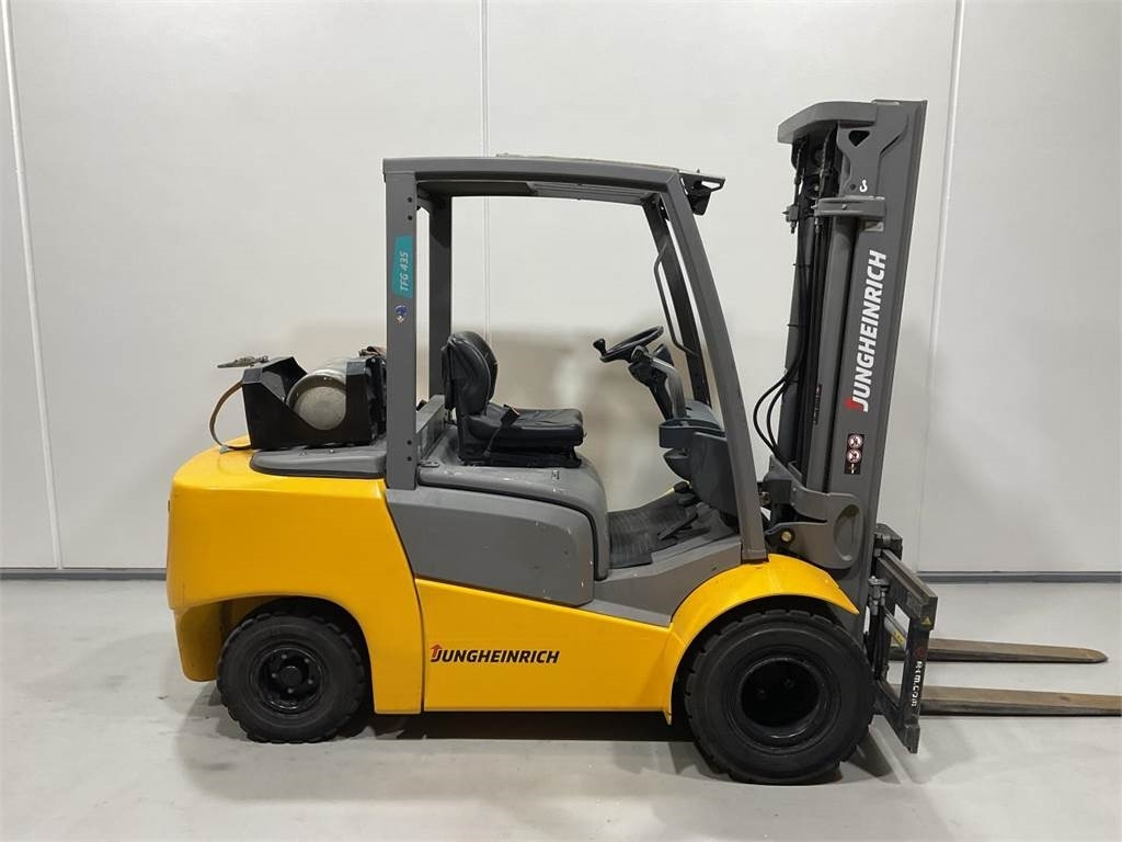 Jungheinrich TFG 435 - رافعة شوكية تعمل بالغاز: صورة 1 Jungheinrich TFG 435 - رافعة شوكية تعمل بالغاز: صورة 1