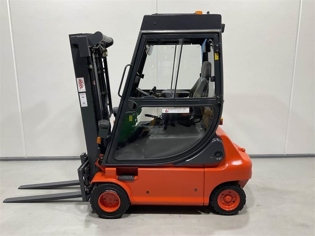 Linde E20P-02 - رافعة شوكية كهربائية: صورة 3 Linde E20P-02 - رافعة شوكية كهربائية: صورة 3