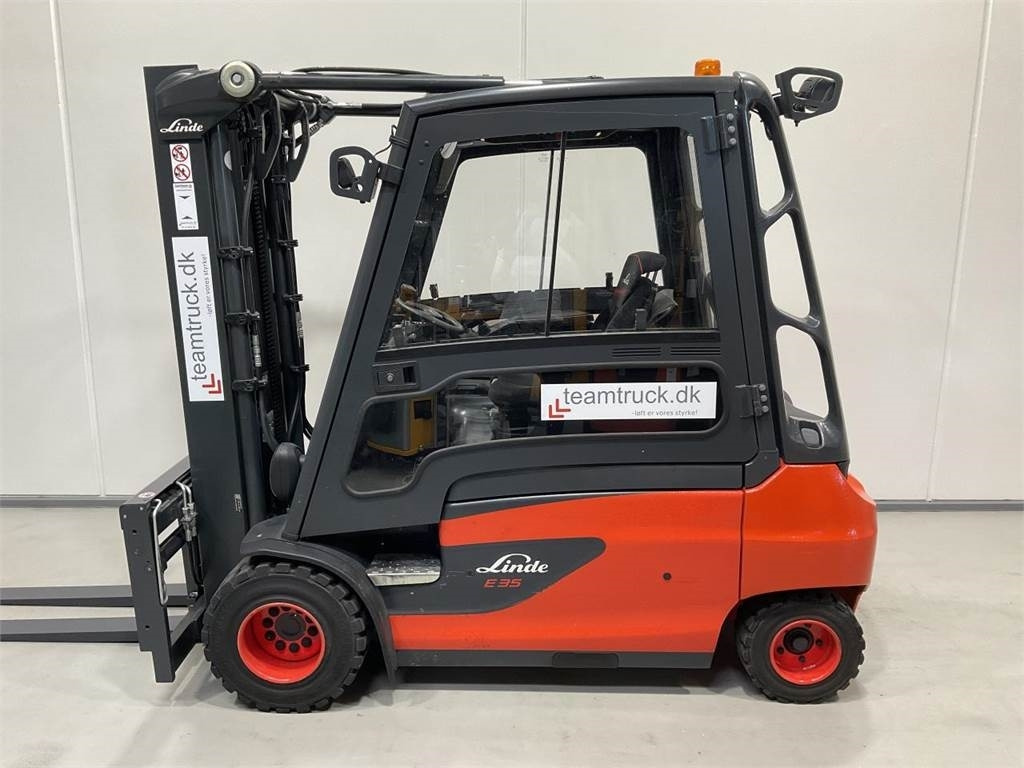 Linde E35L-01 - رافعة شوكية كهربائية: صورة 3 Linde E35L-01 - رافعة شوكية كهربائية: صورة 3