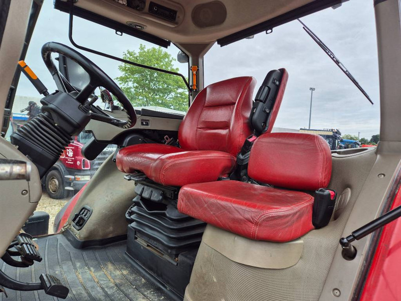 جرار Case IH Magnum 340: صورة 10