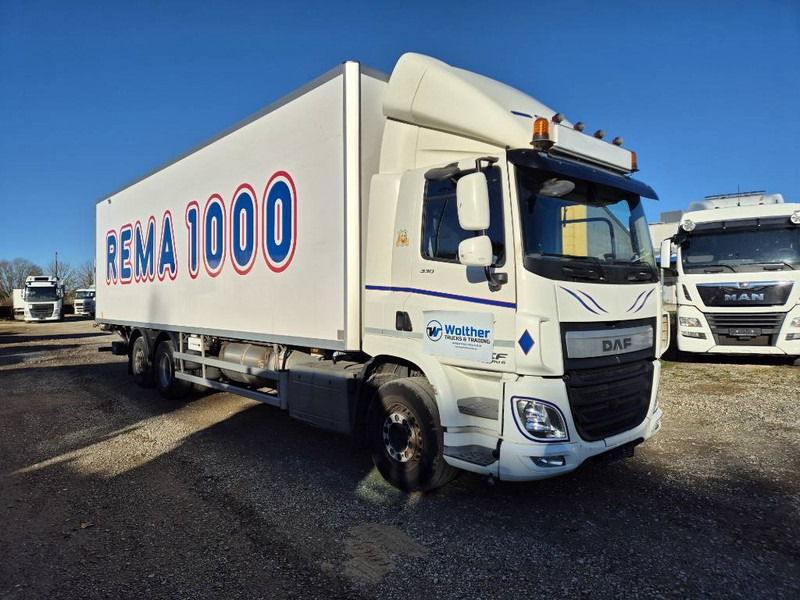 DAF CF 330 // 2 compartments /Cool/freeze - شاحنة الفريزر: صورة 2 DAF CF 330 // 2 compartments /Cool/freeze - شاحنة الفريزر: صورة 2