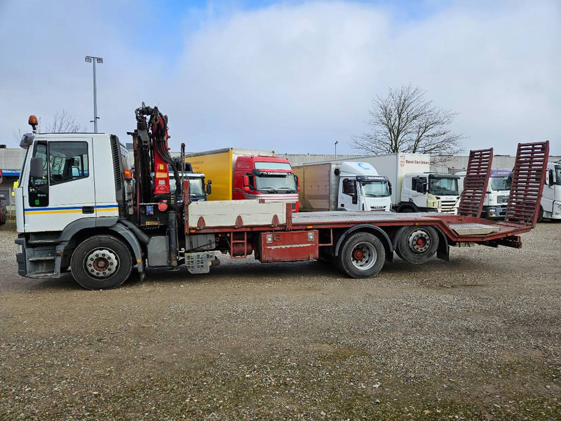 Iveco Eurotech 6x2 // transport // HMF 1483 K3 - شاحنة نقل سيارات شاحنة, شاحنة كرين: صورة 4 Iveco Eurotech 6x2 // transport // HMF 1483 K3 - شاحنة نقل سيارات شاحنة, شاحنة كرين: صورة 4