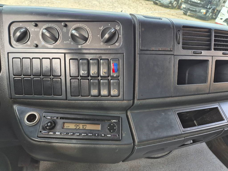 MAN TGL 10 / 12.180 4x2 with lift /ramp MAN TGL 10 / 12.180 4x2 with lift /ramp: صورة 11 MAN TGL 10 / 12.180 4x2 with lift /ramp MAN TGL 10 / 12.180 4x2 with lift /ramp: صورة 11