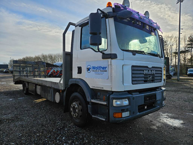 MAN TGM 15.280 // Machinetransport // Autotransporter - شاحنة سحب: صورة 1 MAN TGM 15.280 // Machinetransport // Autotransporter - شاحنة سحب: صورة 1