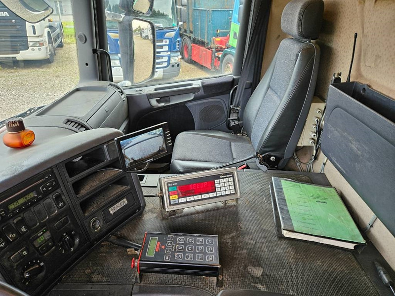شاحنة النفايات Scania P270 6x2/4 Müllwagen / garbagetruck: صورة 14 شاحنة النفايات Scania P270 6x2/4 Müllwagen / garbagetruck: صورة 14