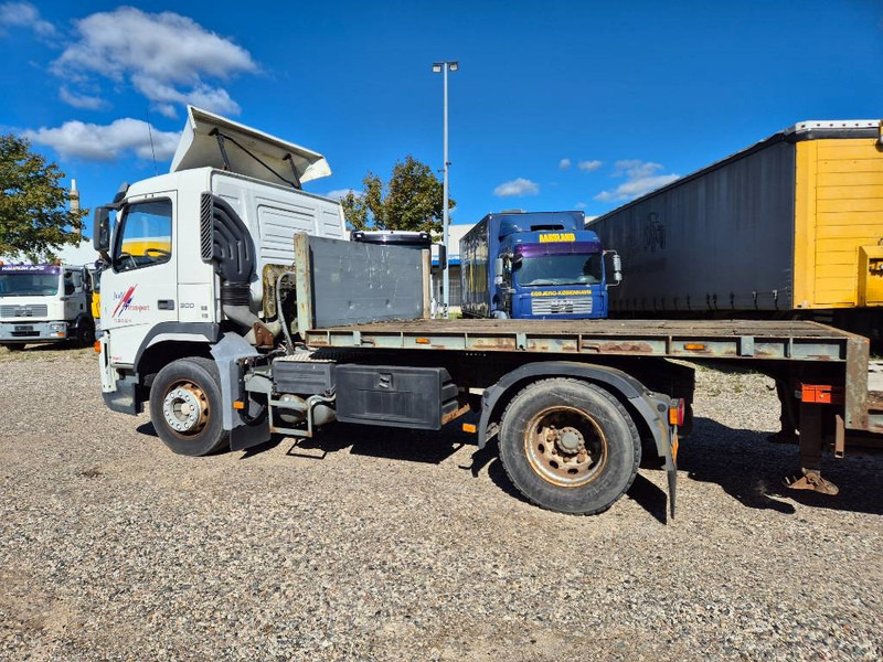 Volvo FM 300 // 4x2 // Manuel - وحدة جر: صورة 3 Volvo FM 300 // 4x2 // Manuel - وحدة جر: صورة 3