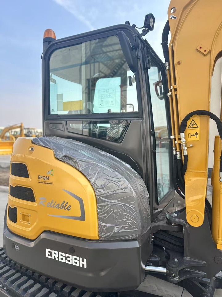 جديدة حفارة SDLG ER636H: صورة 12