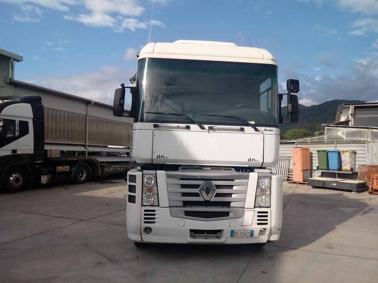 Renault MAGNUM 500 DXI E.5 - وحدة جر: صورة 2 Renault MAGNUM 500 DXI E.5 - وحدة جر: صورة 2