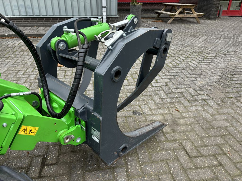Avant Boomstammenklem, HD, hydraulisch, 0,4 m2 - معدات الغابات: صورة 3 Avant Boomstammenklem, HD, hydraulisch, 0,4 m2 - معدات الغابات: صورة 3