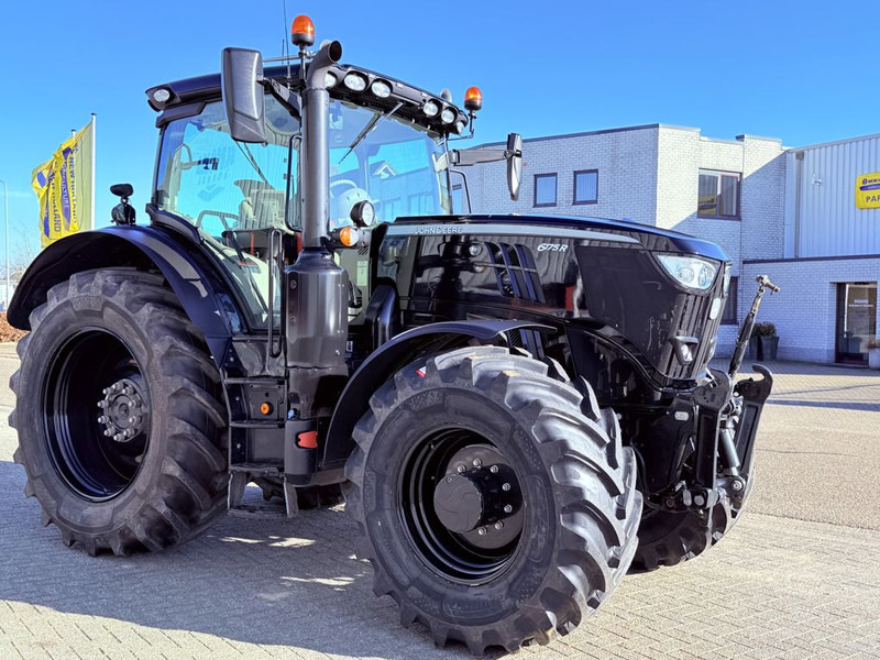 John Deere 6175R Premium Cab Black Edition - جرار: صورة 3 John Deere 6175R Premium Cab Black Edition - جرار: صورة 3