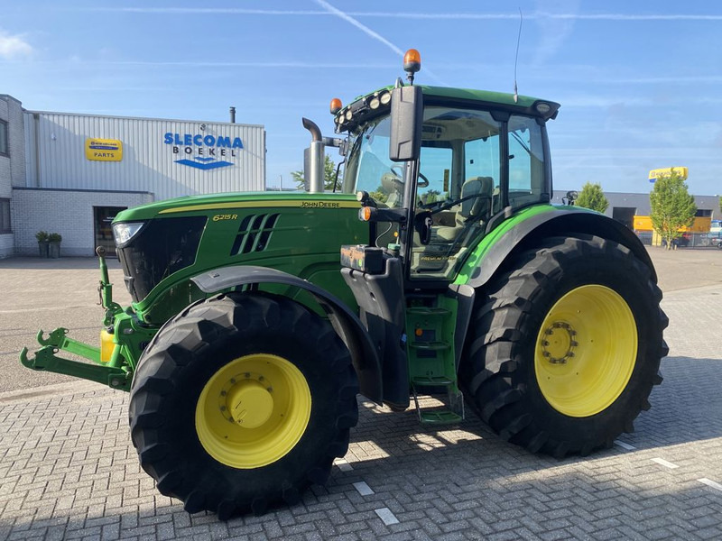 John Deere 6215R Autopowr Premium Edition - جرار: صورة 2 John Deere 6215R Autopowr Premium Edition - جرار: صورة 2