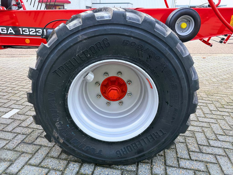 Kuhn GA13231 Rotorhark - آلة تيبيس العشب/ آلة جمع العشب: صورة 5 Kuhn GA13231 Rotorhark - آلة تيبيس العشب/ آلة جمع العشب: صورة 5