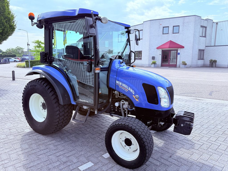 New Holland Boomer 45D Easy Drive - جرار: صورة 2 New Holland Boomer 45D Easy Drive - جرار: صورة 2