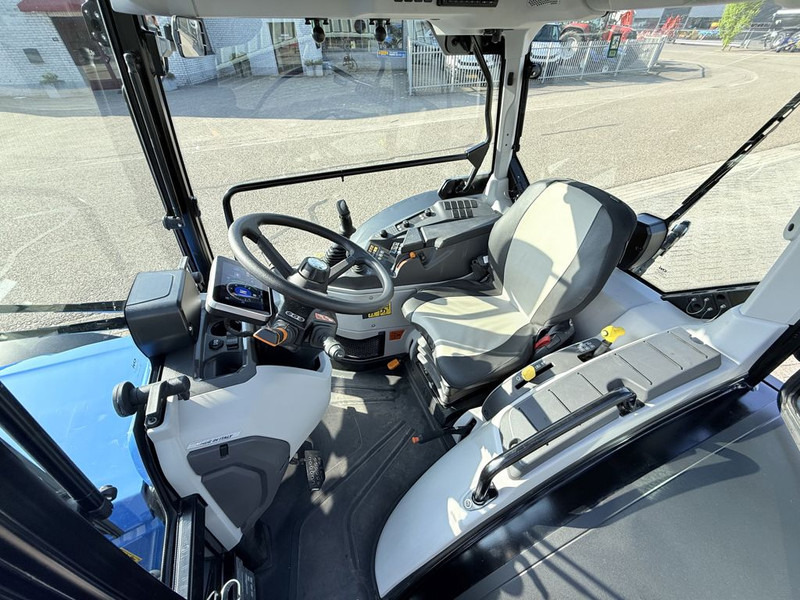 جرار New Holland T4.100 LP: صورة 7