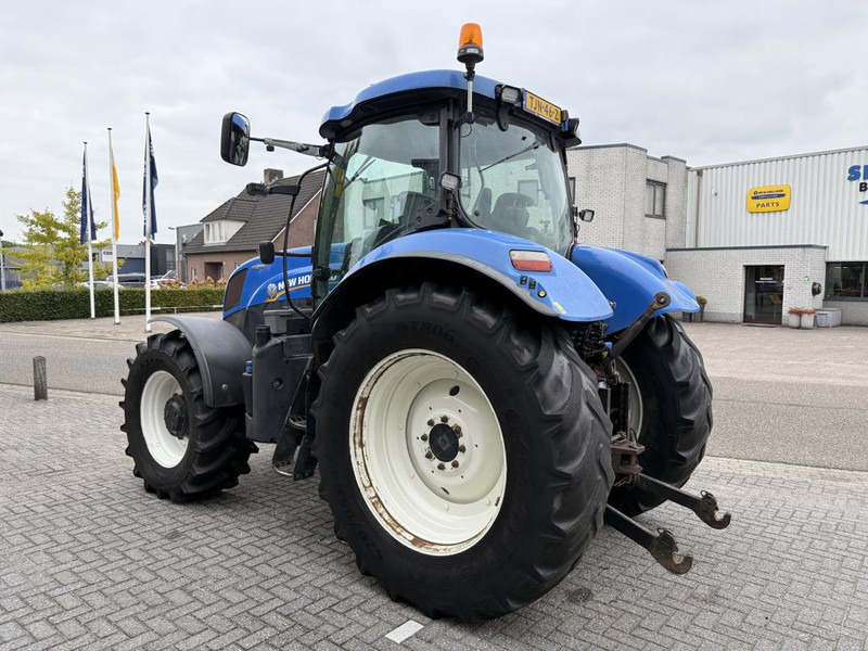 New Holland T7.210 Auto Command - جرار: صورة 2 New Holland T7.210 Auto Command - جرار: صورة 2