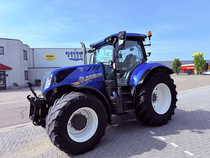 New Holland T7.245 AC STAGE V - جرار: صورة 5 New Holland T7.245 AC STAGE V - جرار: صورة 5