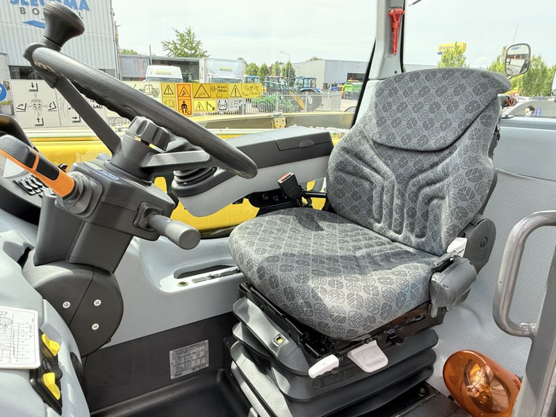 New Holland TH7.42 Elite Verreiker - رافعة تلسكوبية: صورة 3 New Holland TH7.42 Elite Verreiker - رافعة تلسكوبية: صورة 3