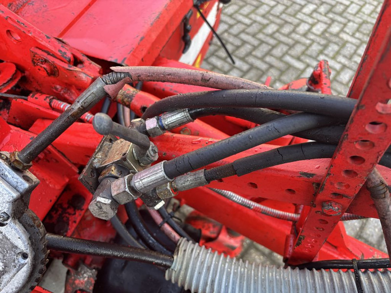 حصادة الأعلاف Pottinger SW102 Opraapwagen: صورة 17